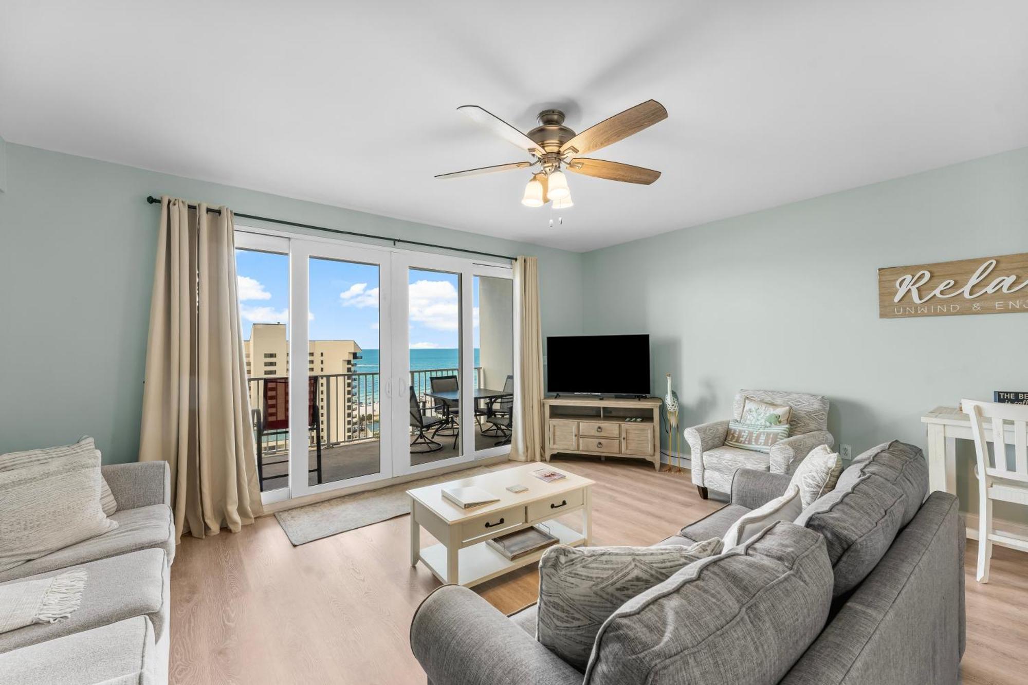 Living Right At Laketown Wharf #1016 By Nautical Holiday home